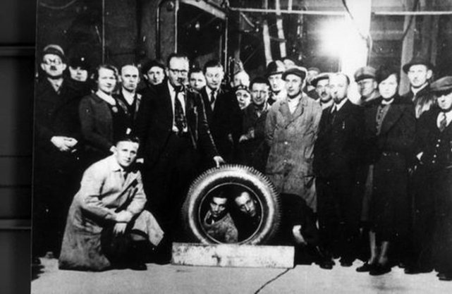 Oficjalne otwarcie Fabryki Gum Jezdnych, 4 kwietnia 1939 r.