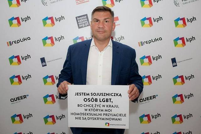 Dariusz Michalczewski otwarcie przyznaje, że wspiera środowiska LGBT