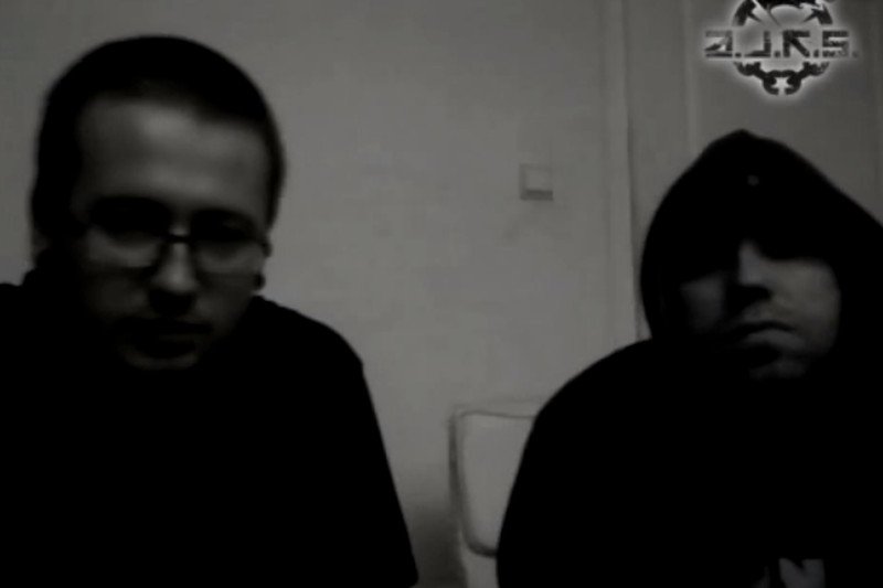 Raper grozi śmiercią Tuskowi, jego córce i Komorowskiemu. "Zamierzam odje...ć pana i całą pana rodzinę"