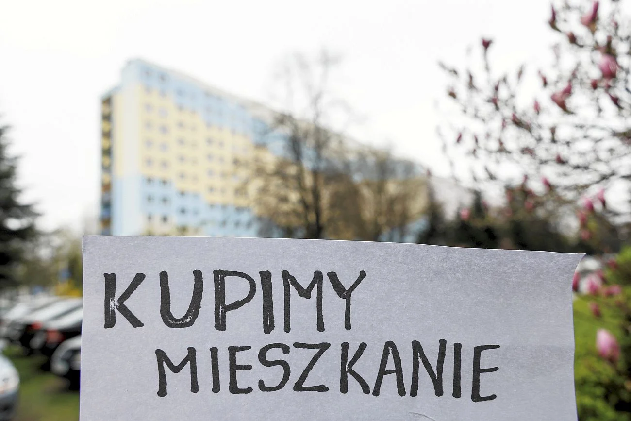 W PRL ludzie dostawali mieszkania za darmo? To bujda na resorach