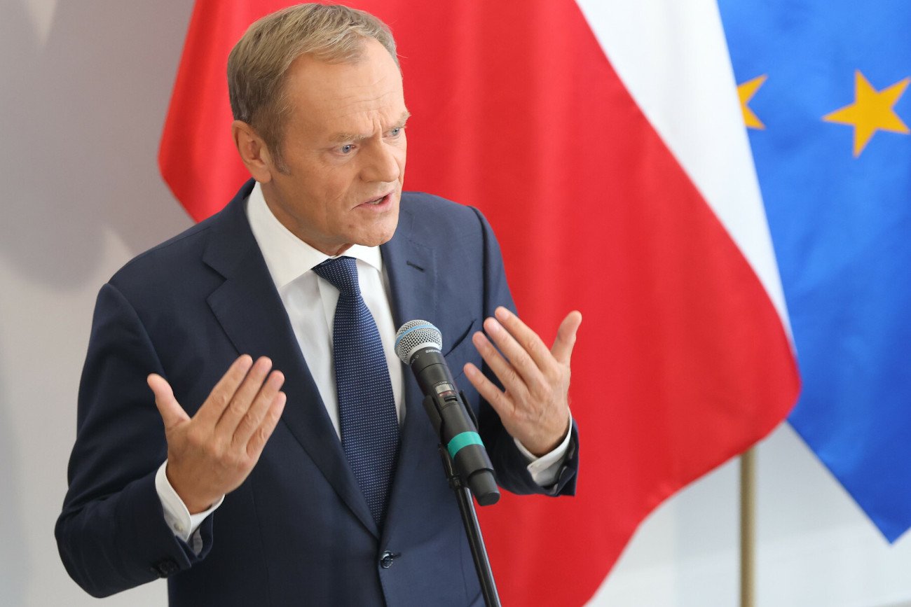 Na jego pytanie Tusk nie zamierzał odpowiadać. "Nie jest pan dziennikarzem i dobrze pan o tym wie"