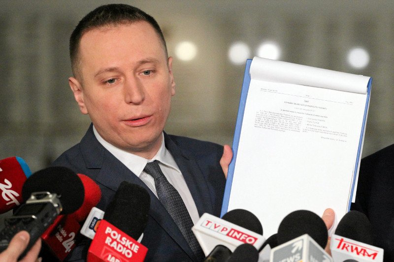 Poseł Krzysztof Brejza z pewnością nie ma wielu fanów w PiS za swoją działalność "piśmienniczą".