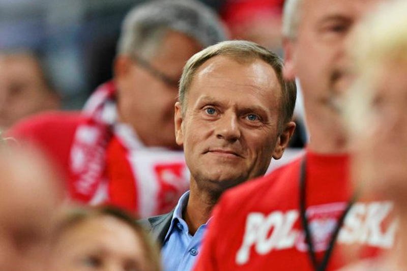 Donald Tusk wygwizdany na meczu MŚ Polska-USA w Łodzi