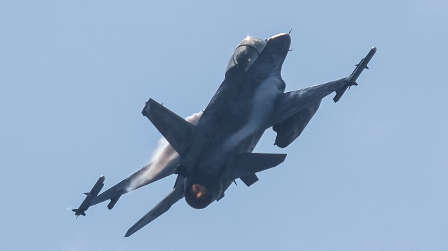 Samolot F-16 należący do polskiej armii