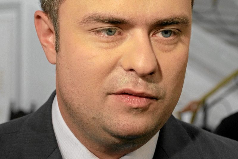 W PiS podjęto "uchwałę prohibicyjną" – to efekt występku Adama Hofmana.