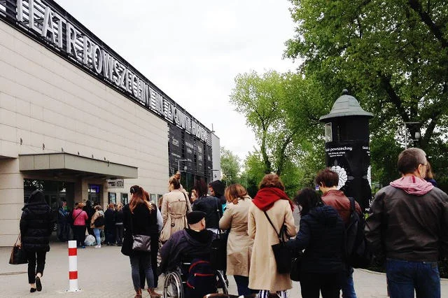 Teatr Powszechny otwiera się na pary jednopłciowe