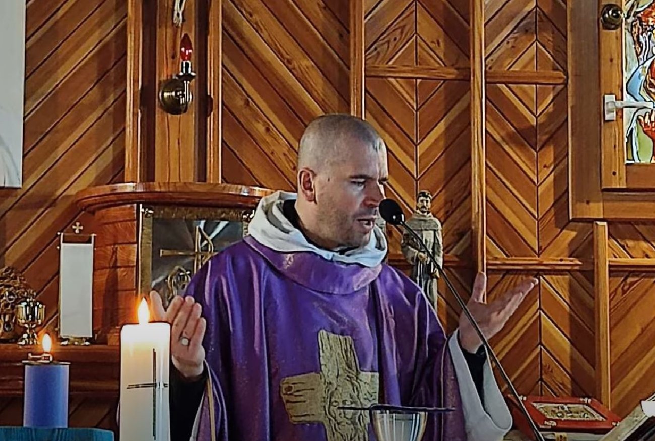 Ksiądz Daniel Galus suspendowany. "Wyrok masonerii kościelnej"