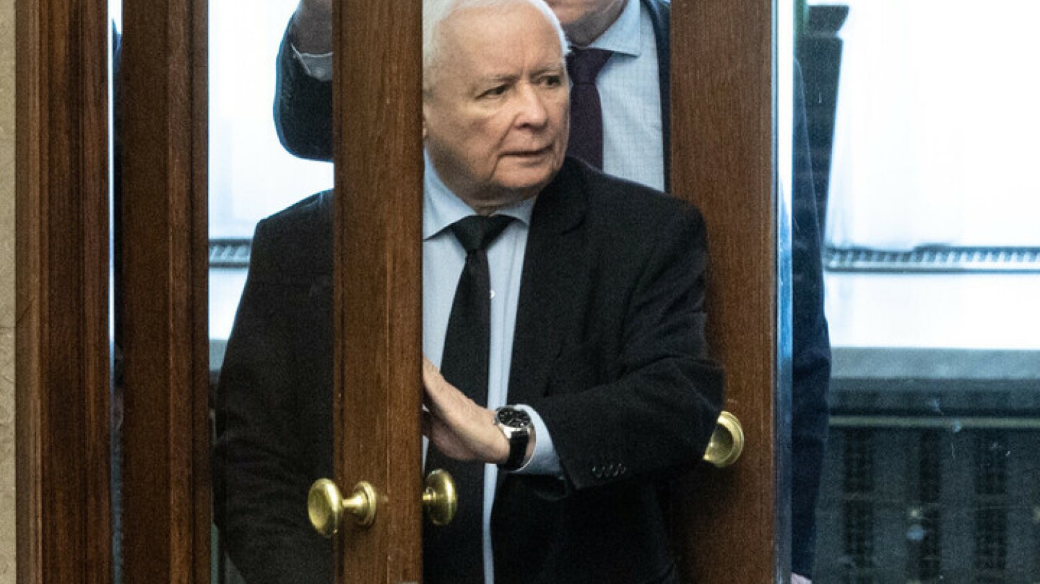 Czy Jarosław Kaczyński straci posłów?
