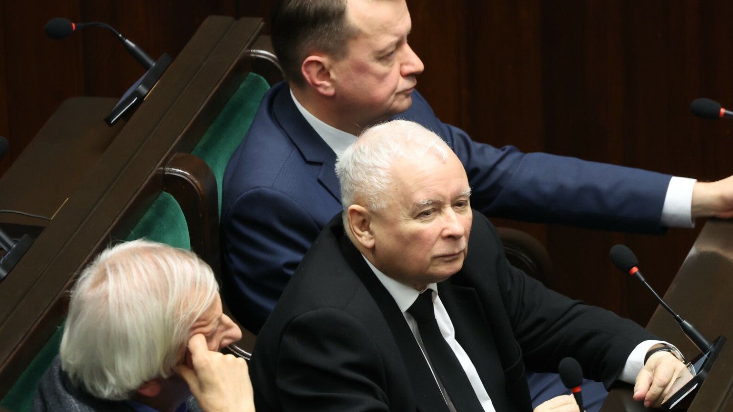 Kaczyński powinien zapomnieć o pomyśle nowych wyborów. Nowy sondaż.