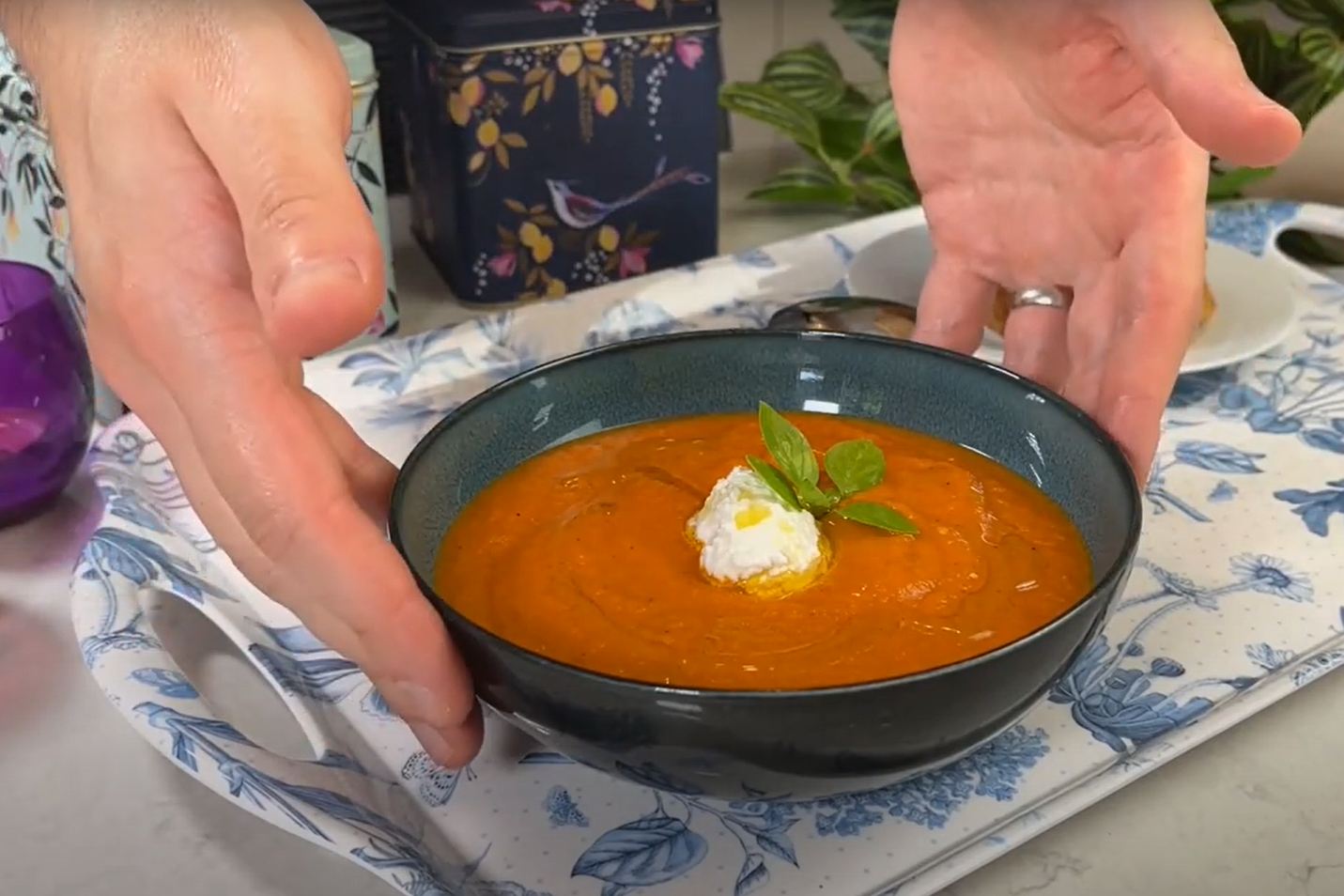 Oto 5 przepisów na zupę w pół godziny. Rodzina ustawi się po dokładkę.