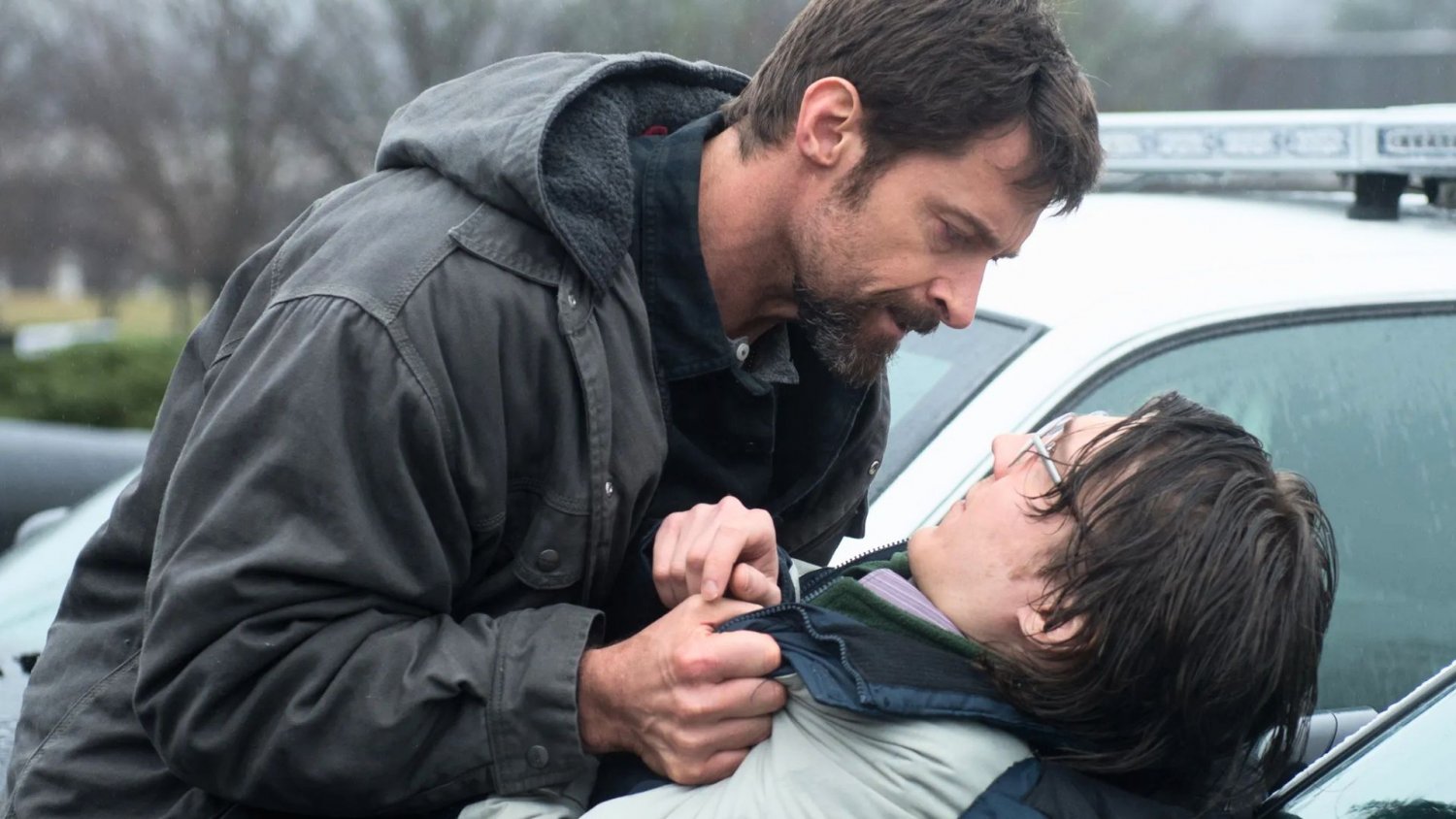 Mroczny kryminał z Hugh Jackmanem to perła gatunku. Trzyma za gardło do samego końca