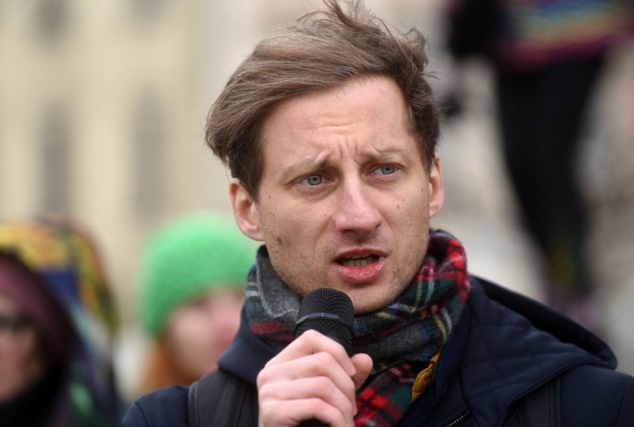 Franek Sterczewski jeździł na rowerze pod wpływem. Zasłonił się immunitetem