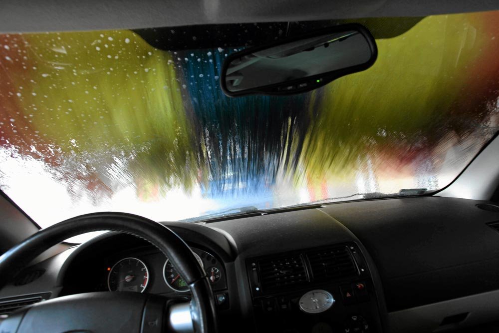 Myjnia samochodowa. Jak być samochód zimą