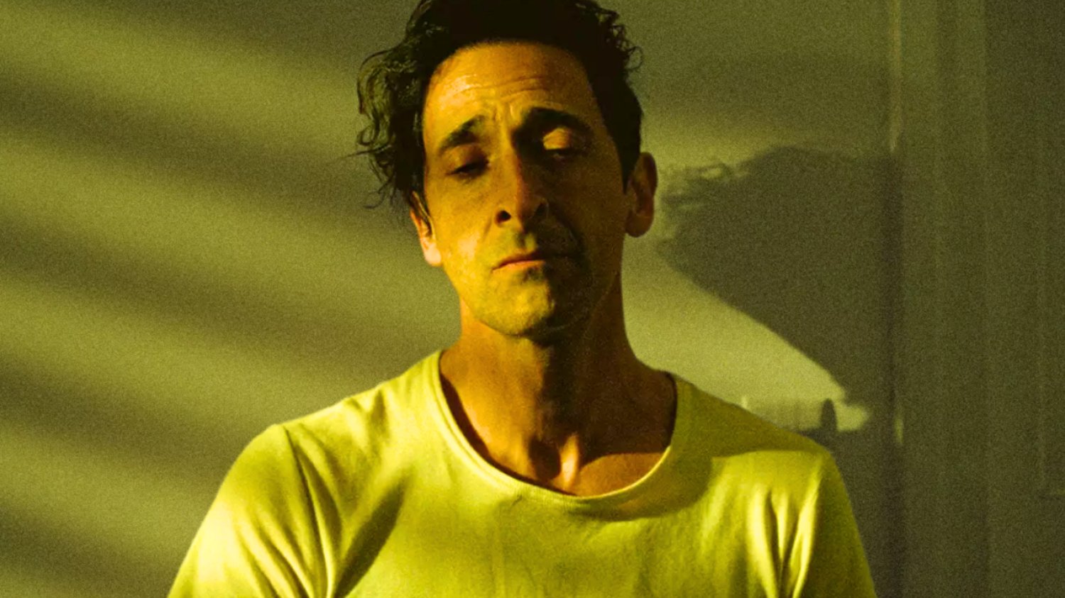 "The Brutalist": Adrien Brody jako László Tóth Adrien Brody w "The Brutalist" Brady'ego Corbeta