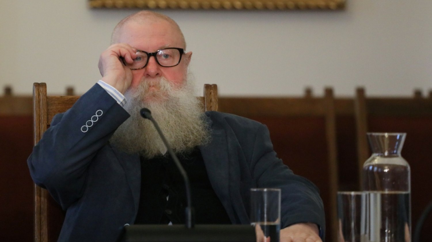 Słowo Roku 2024. Internauci zadecydowali. Wybrano Słowo Roku 2024. Profesor Bralczyk nie był zaskoczony.