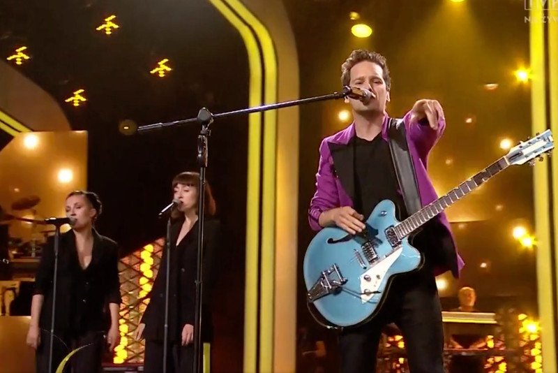 Krzysztof Zalewski oraz Natalia i Paulina Przybysz na festiwalu w  Opolu.