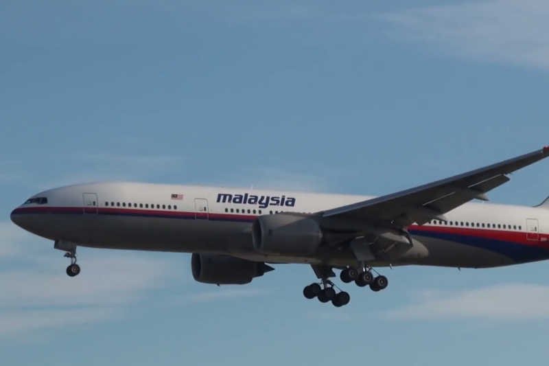 Nowe doniesienia w sprawie zaginionego malezyjskiego samolotu. Amerykanie wysłali po niego niszczyciel.