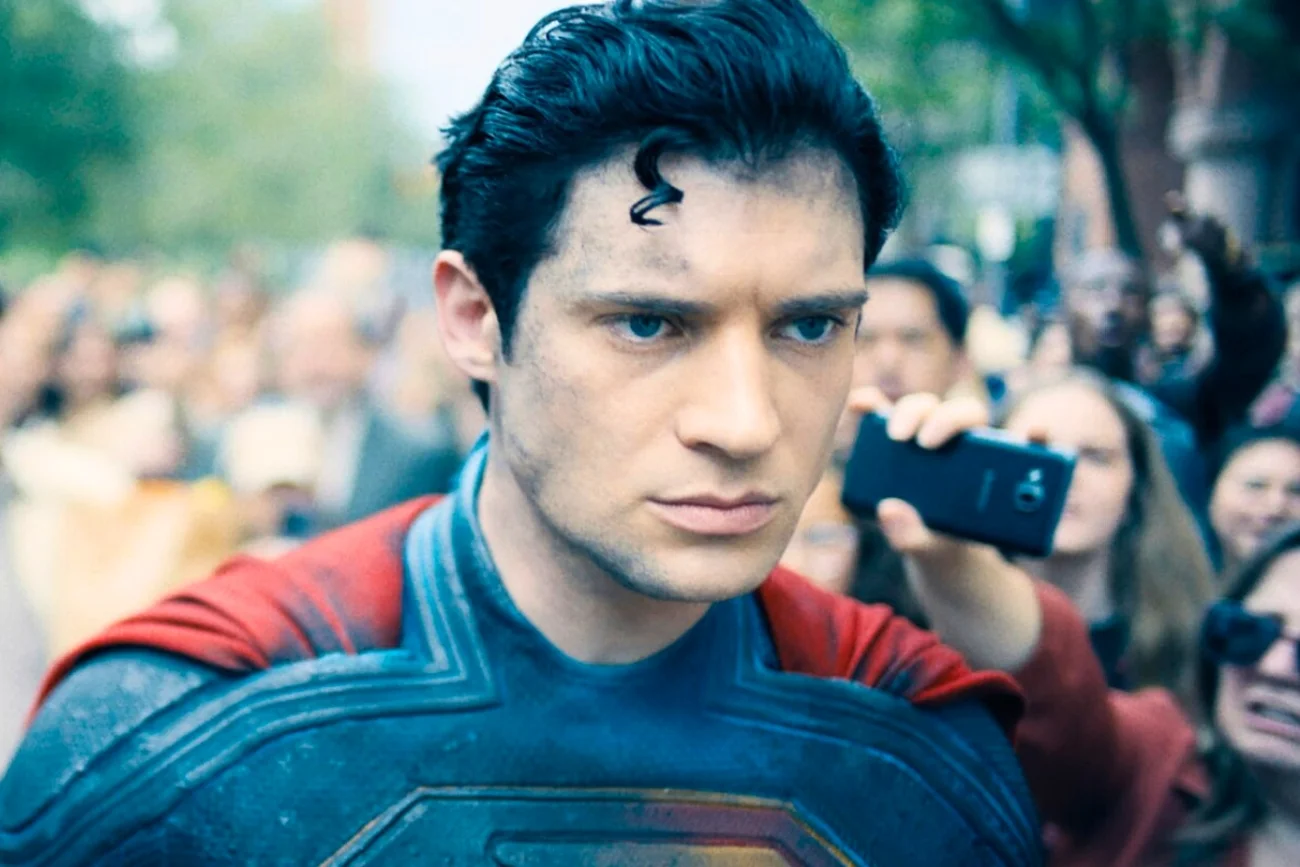 Nowy "Superman" z Davidem Corenswetem. Są pierwsze reakcje na film Gunna