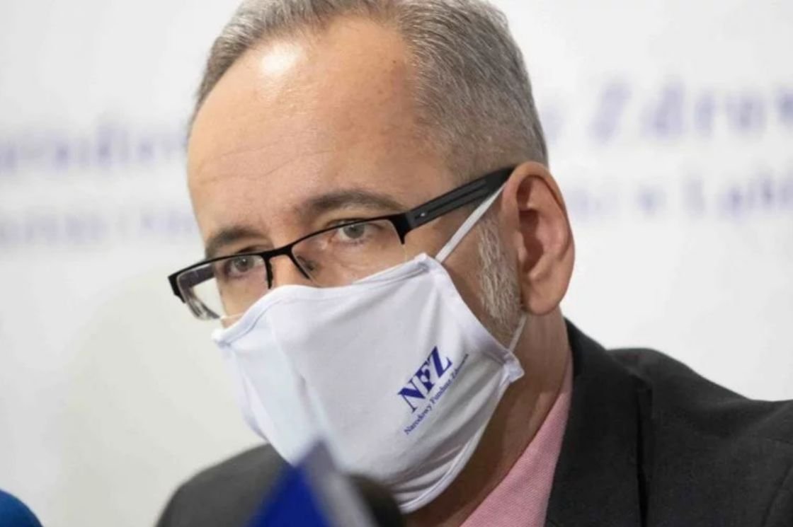 Adam Niedzielski poinformował w rozmowie z Radiem ZET, że jeśli badania nad szczepionkami dla dzieci dadzą pozytywny wynik, możliwe będzie zaszczepienie części z nich już latem bieżącego roku.