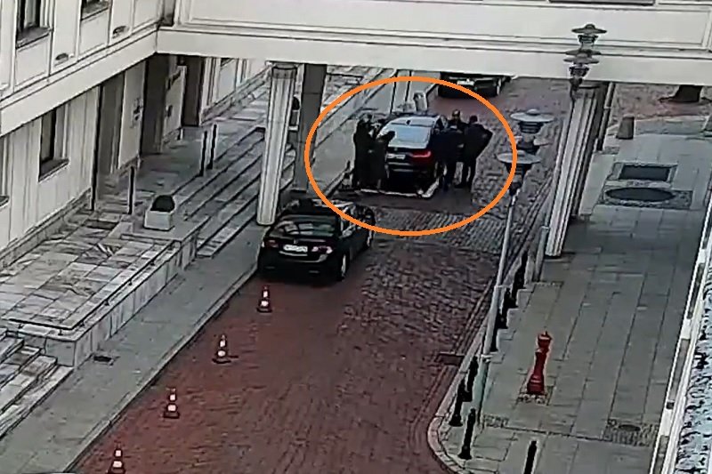 Senat opublikował nagranie, które ma pokazywać atak ekipy TVP na Małgorzatę Daszczyk.