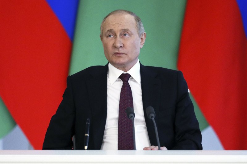 Putin panicznie boi się o swoje zdrowie. Dla współpracowników szereg badań, a nawet...kwarantanna