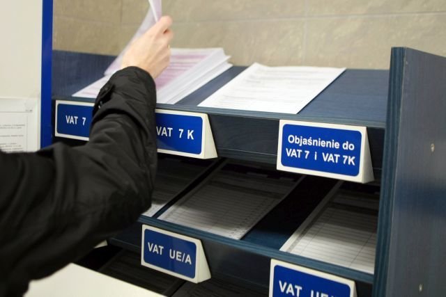 Zmian w białej liście można dokonywać w dowolnym momencie.