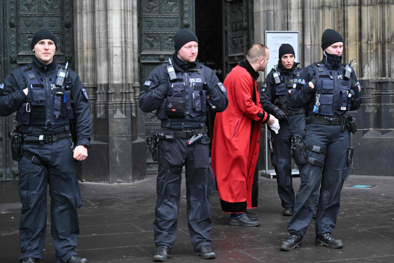 Niemieckie służby otoczyły katedrę w Kolonii. Chodzi o atak terrorystyczny
