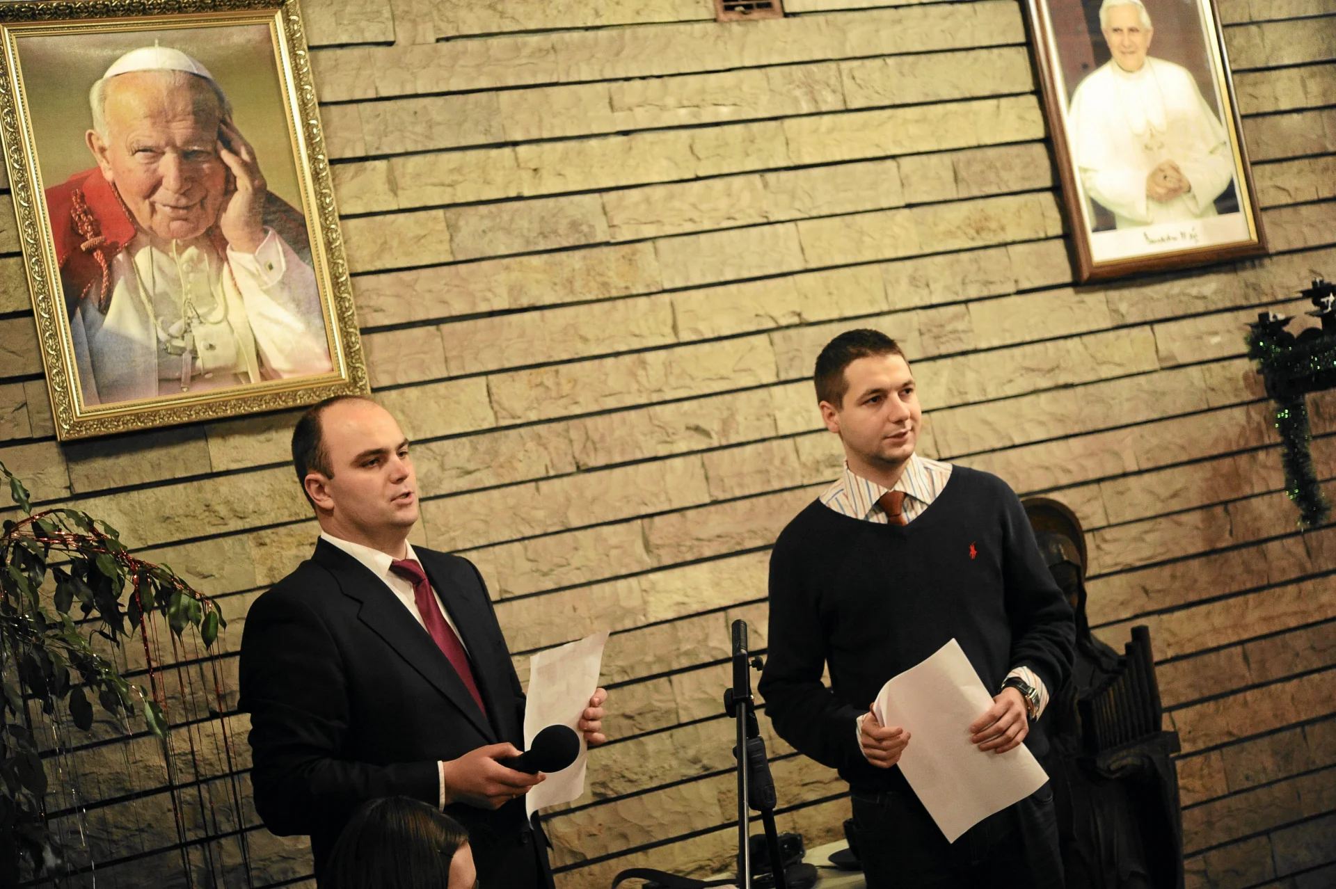 Patryk Jaki w domu katechetycznym w Opolu (2012 rok)