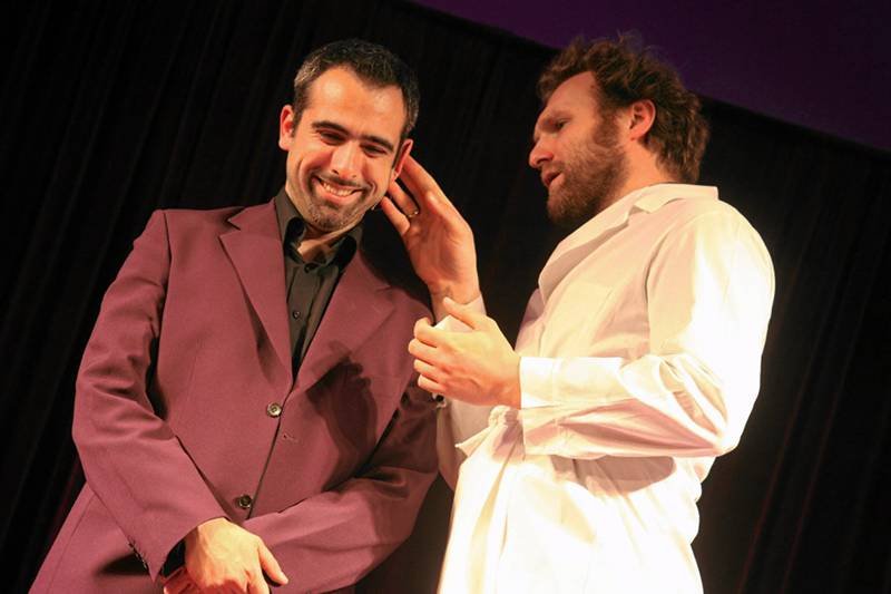 Posłowie PiS apelują do Krajowej Rady Radiofonii i Telewizji o ukaranie TVP 2 za emisję programu kabaretowego