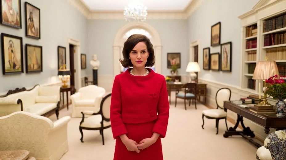 Natalie Portman w roli Jackie Kennedy.
