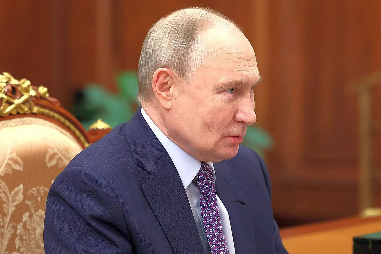 Złożą broń i przeżyją, mówi Putin o ukraińskich żołnierzach w obwodzie kurskim Złożą broń i przeżyją, mówi Putin o ukraińskich żołnierzach w obwodzie kurskim
