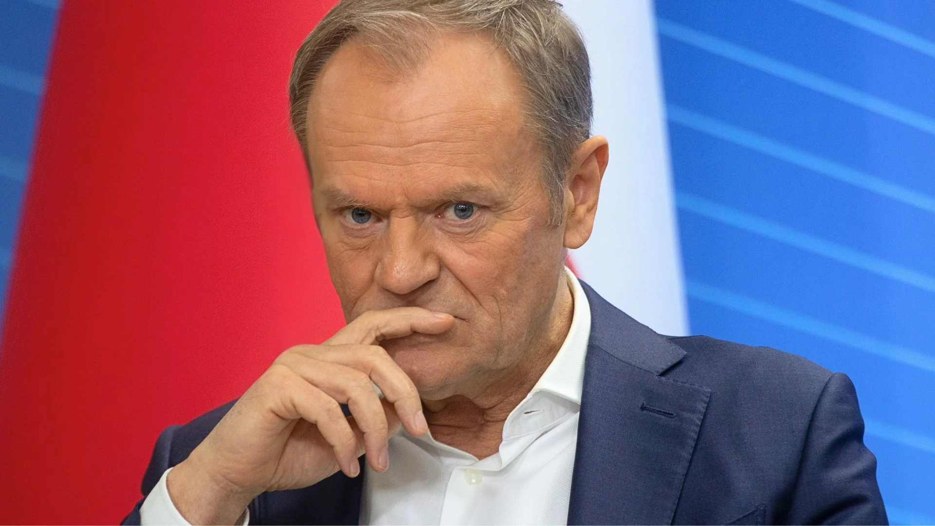 Donald Tusk, premier Polski. Decyzja ws. programu CPN