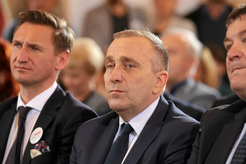 Grzegorz Schetyna miał uczynić Platformę Obywatelską wielką, ale ponosi porażki.