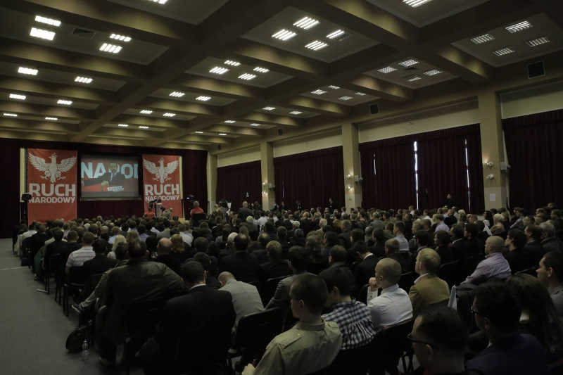 Ruch Narodowy chce zatrzymać "propagandę pederastów".