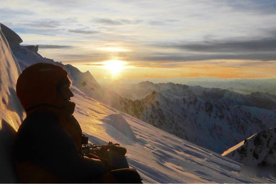 Ekipa ratownicza polskich himalaistów sprowadziła Elisabeth Revol do bazy C1.
