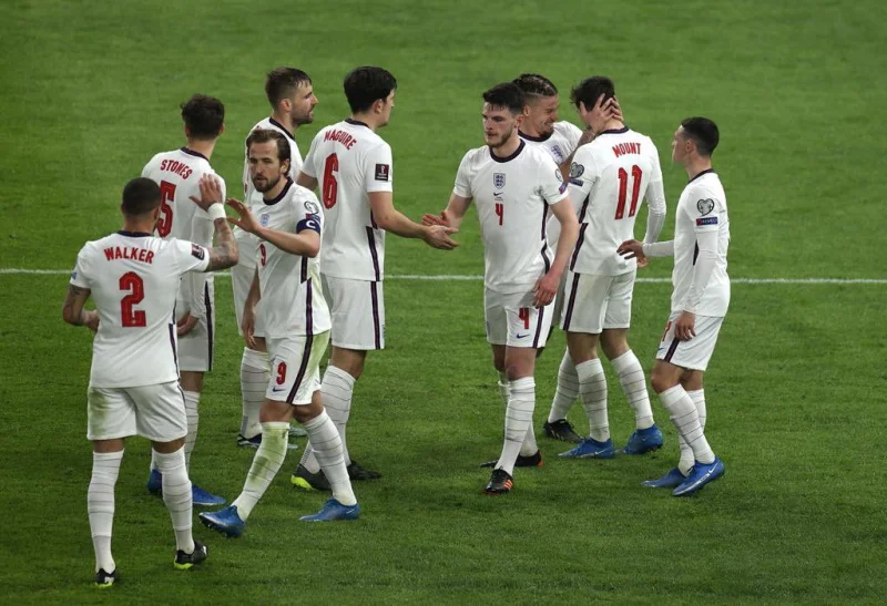 Anglicy wygrali w Tiranie z Albanią i umocnili się na czele grupy I