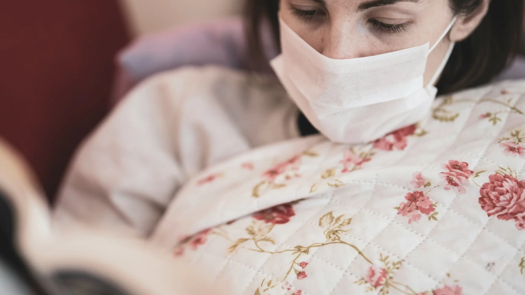 Zamiast wymazu – lizak. Naukowcy testują nową metodę wykrywania grypy