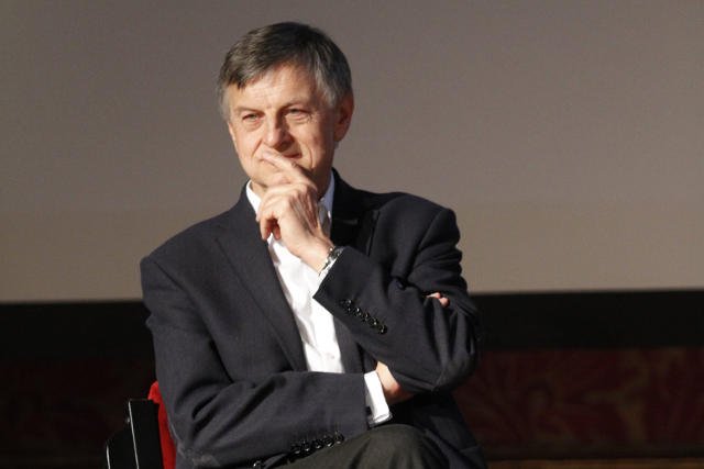 Profesor Andrzej Zybertowicz twierdzi, że PO proponuje dechrystianizację Polski.