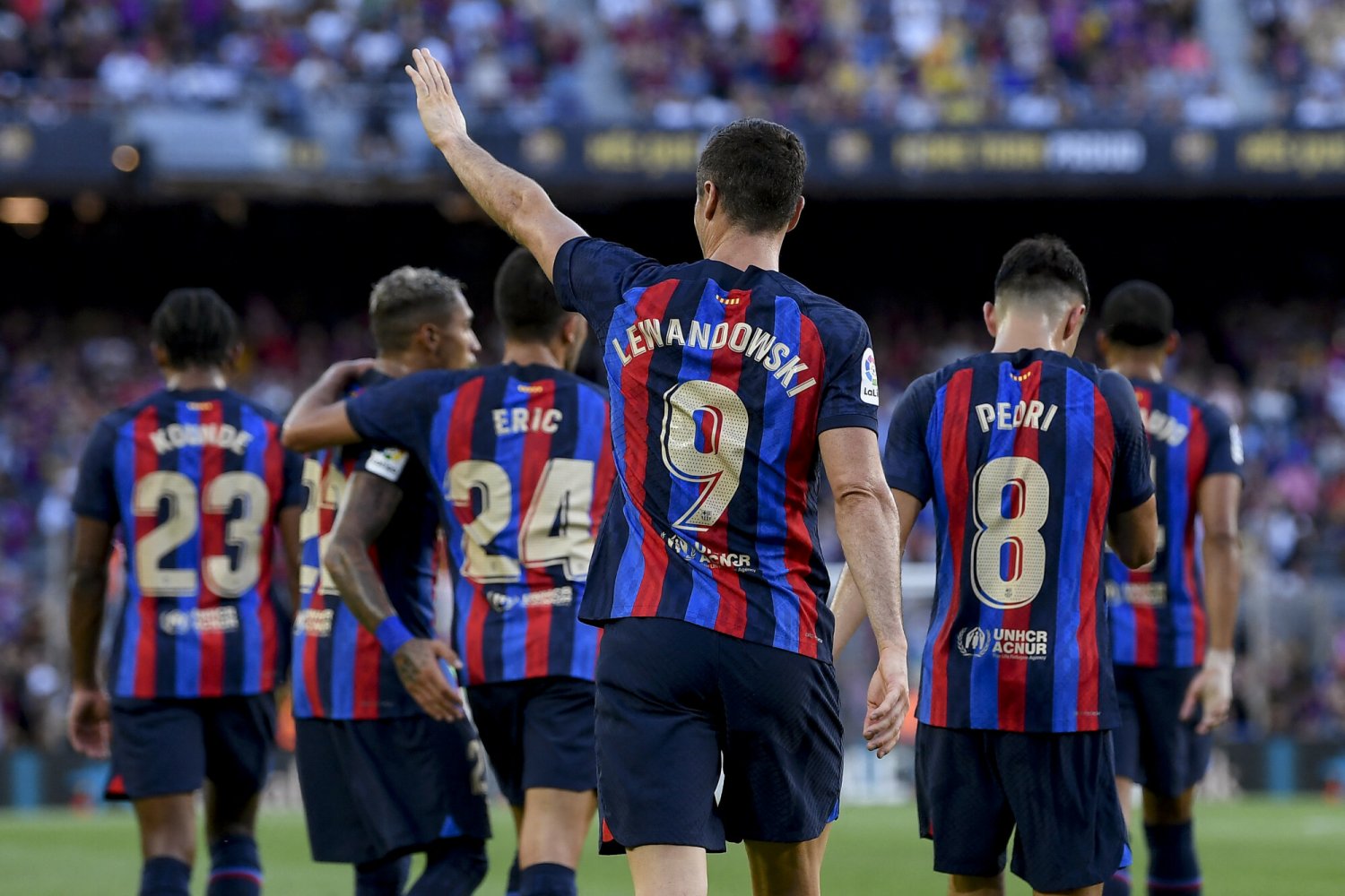 Hiszpanie są zachwyceni Robertem Lewandowskim. Polak bohaterem gazet i portali