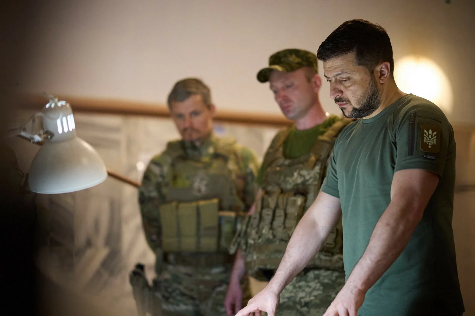 Ukraina pokazała nową broń, a Rosjanie wycofują armię. Gen. Polko komentuje.