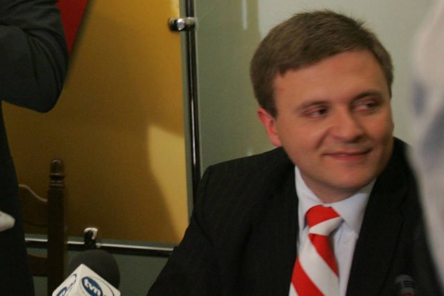 Mateusz Piskorski jest oskarżany o szpiegostwo. Wyszedł na wolność za poręczeniem.