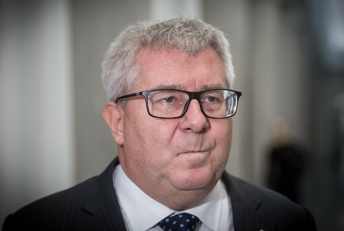 Afera korupcyjna w PE. Czarnecki dla naTemat: nie mam nic do ukrycia.