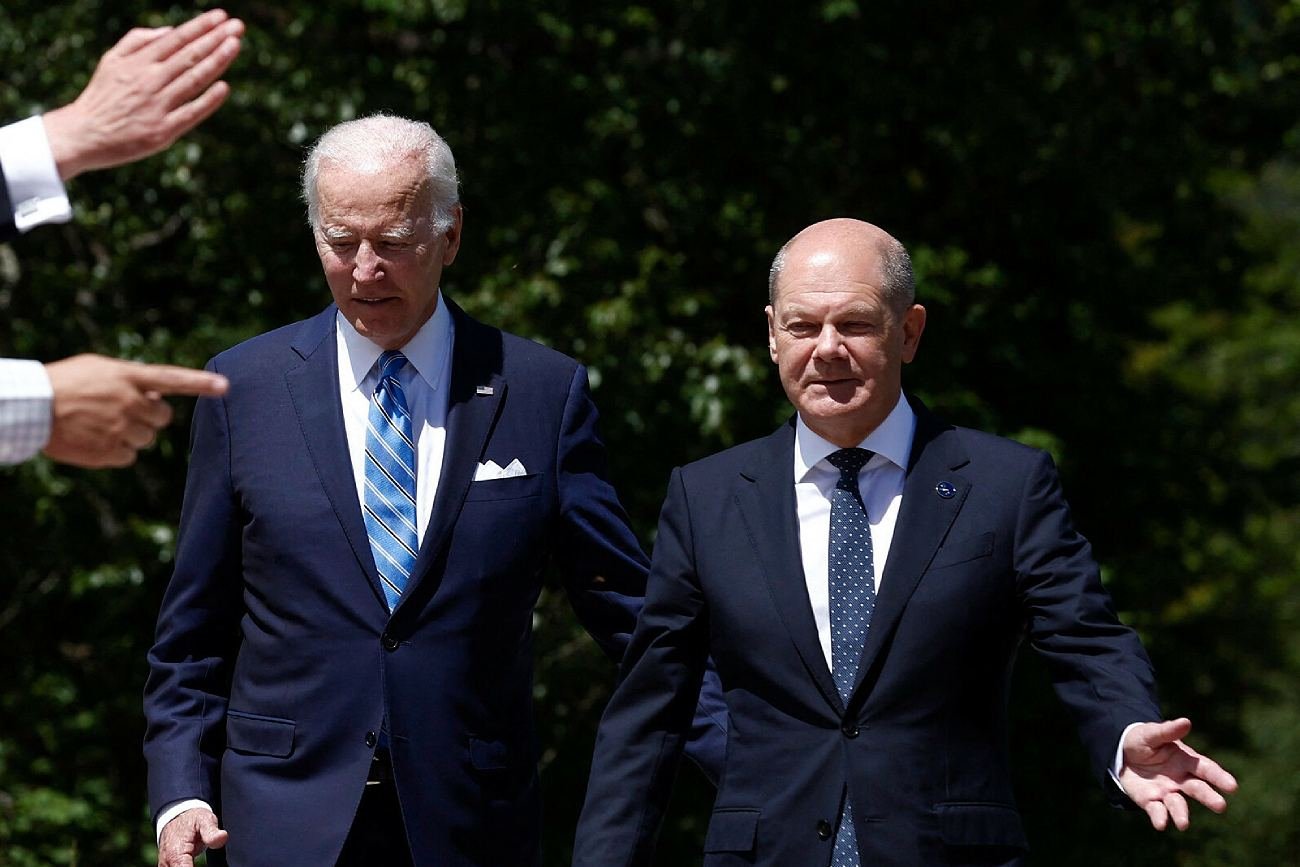 Na zdjęciu prezydent USA Joe Biden i kanclerz Niemiec Ola Scholz.