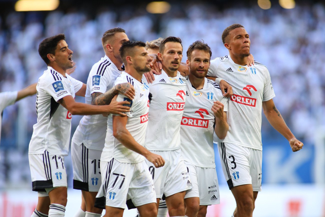 Wisła Płock świetnie weszła w nowy sezon PKO BP Ekstraklasy. W niedzielę płocczanie ograli 3:1 Lecha Poznań.