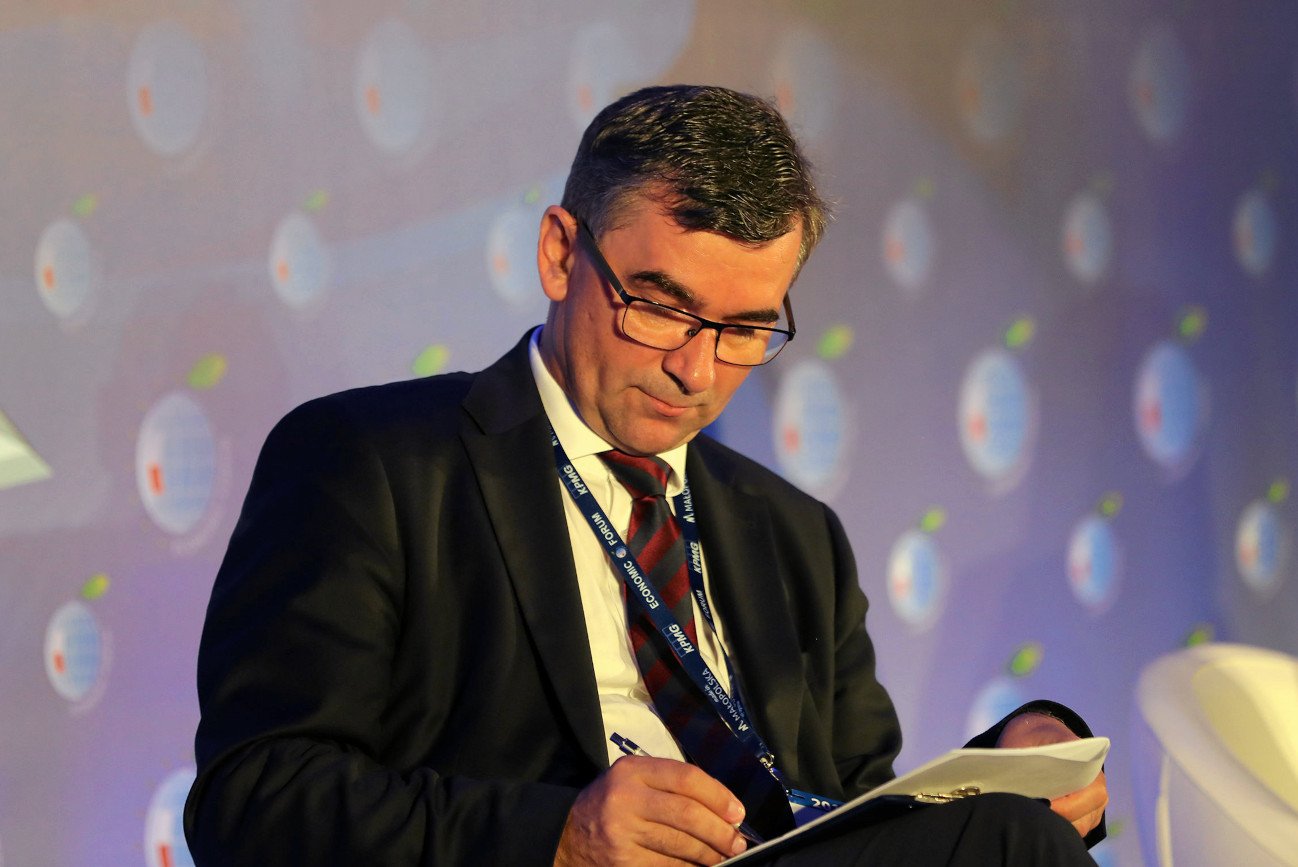 Polski ambasador Andrzej Przyłębski.