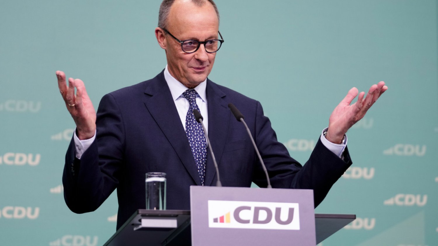 "To nie jest kwestia budżetu". Prasa wprost o historycznym pakiecie finansowym.