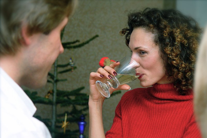 Kursy uwodzenia dla kobiet zyskują na popularności.