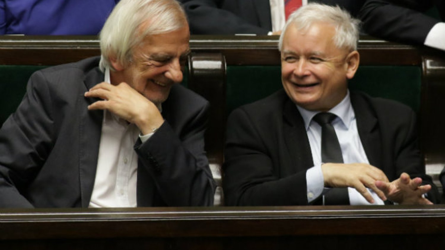 Jarosław Kaczyński i Ryszard Terlecki po uchwaleniu nowelizacji ustawy o Sądzie Najwyższym.