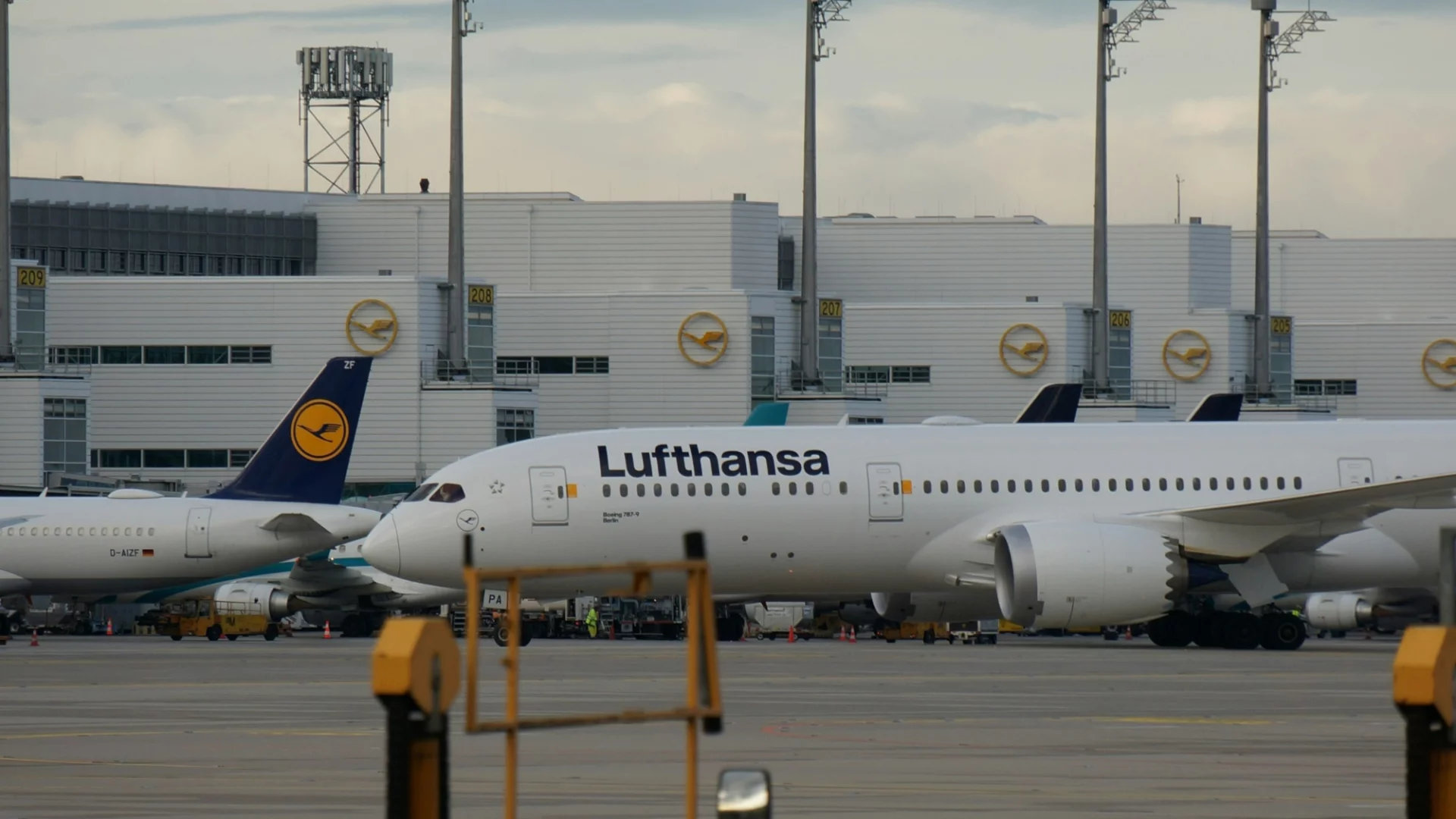 Kluczowy port w Niemczech sparaliżowały drony. Już ponownie działa, ale niepokój pozostał