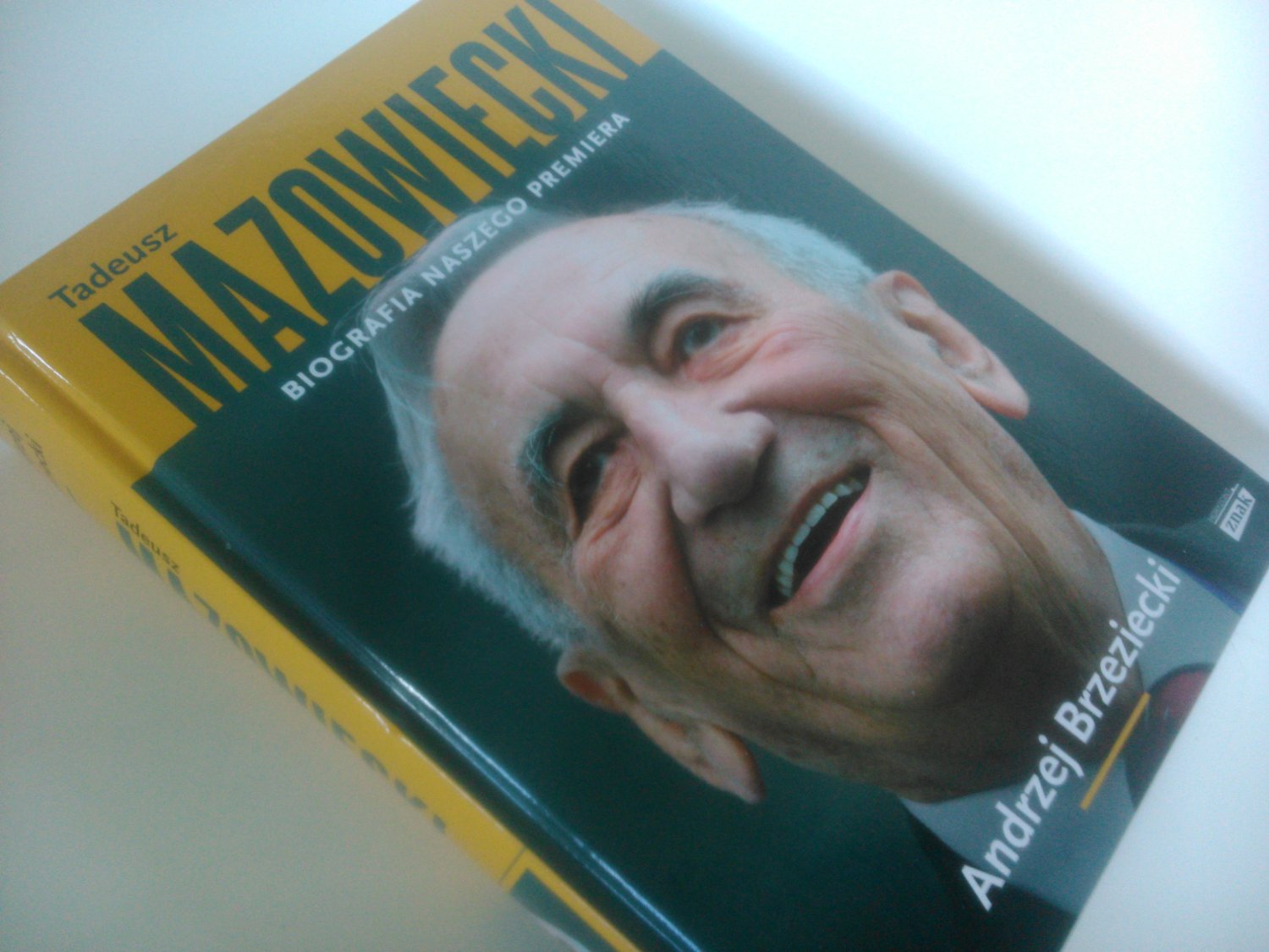 "Tadeusz Mazowiecki. Biografia Naszego Premiera." Andrzej Brzeziecki